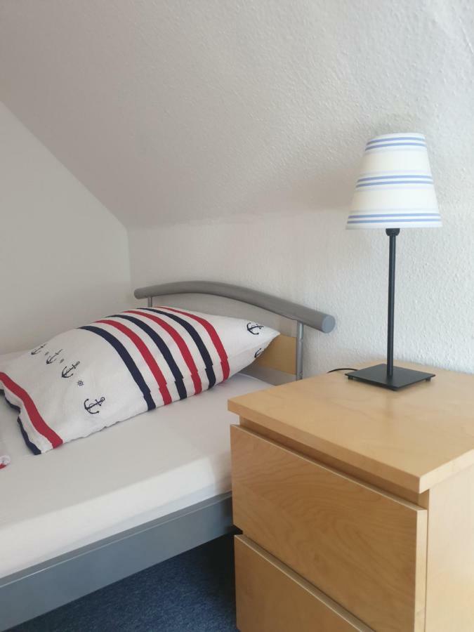 Gaestehaus Alwine 5 Apartment